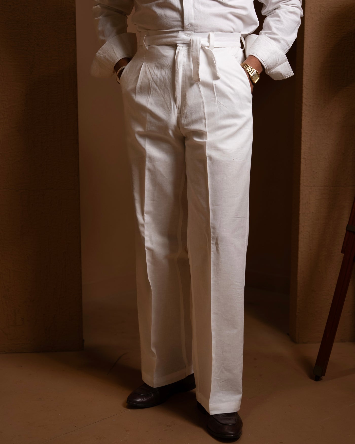 EL Pentapotamiano Cord set - White